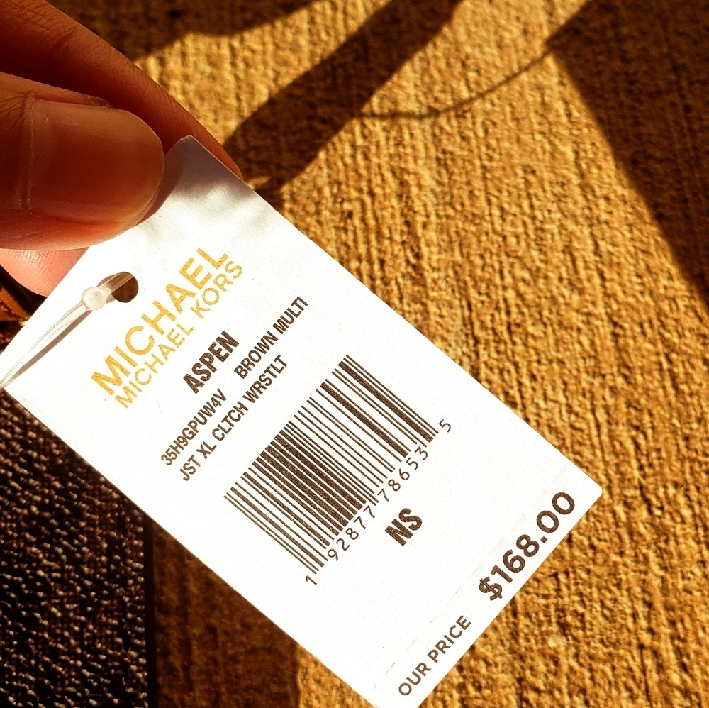MICHAEL KORS ASPEN JST XL CLTCH WRISTLET - Picture 4 of 4